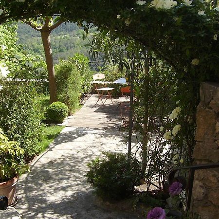 Bed and Breakfast La Cle Des Songes Claviers Экстерьер фото