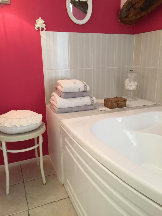 Bed and Breakfast La Cle Des Songes Claviers Экстерьер фото