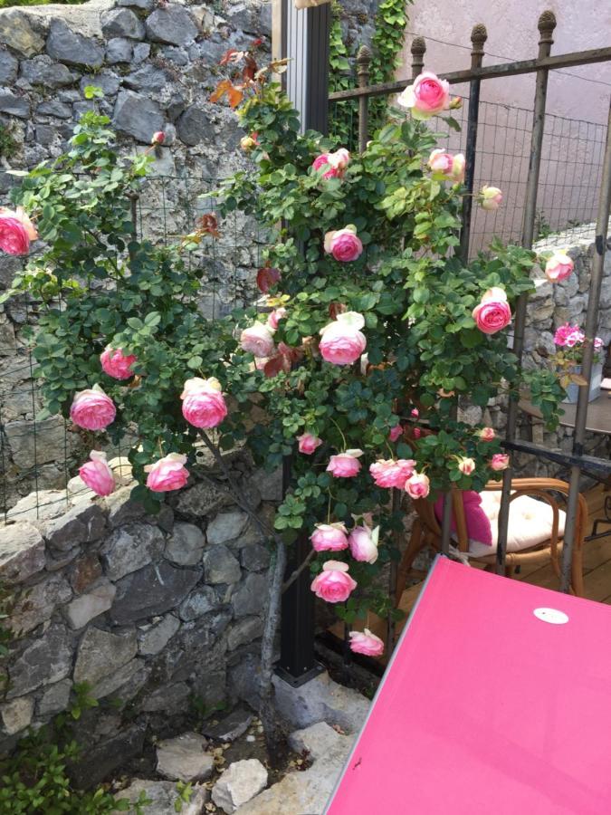 Bed and Breakfast La Cle Des Songes Claviers Экстерьер фото
