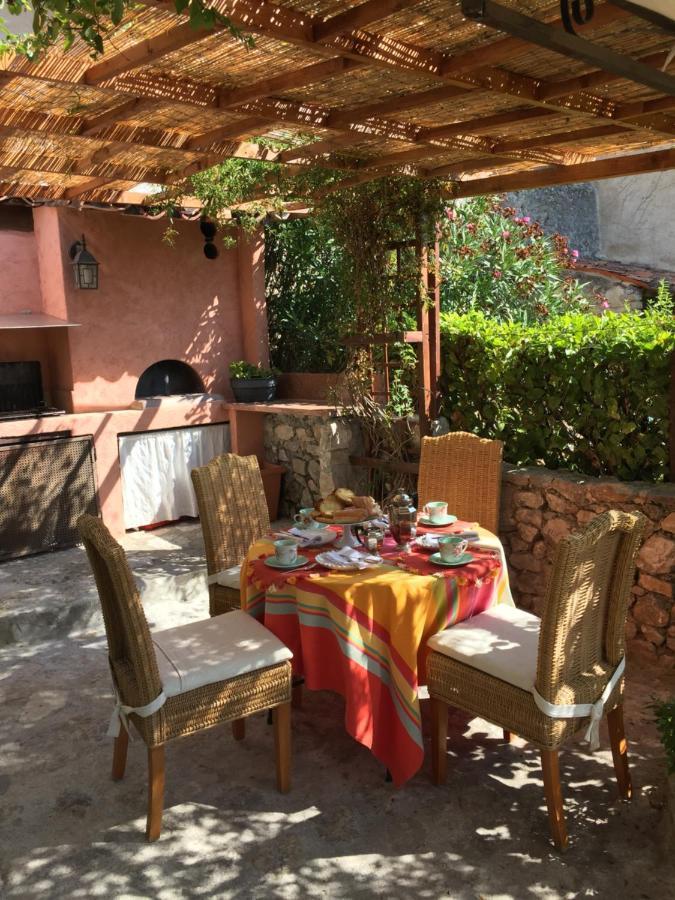 Bed and Breakfast La Cle Des Songes Claviers Экстерьер фото