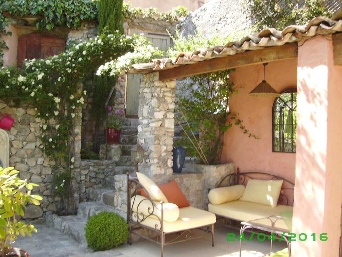 Bed and Breakfast La Cle Des Songes Claviers Экстерьер фото
