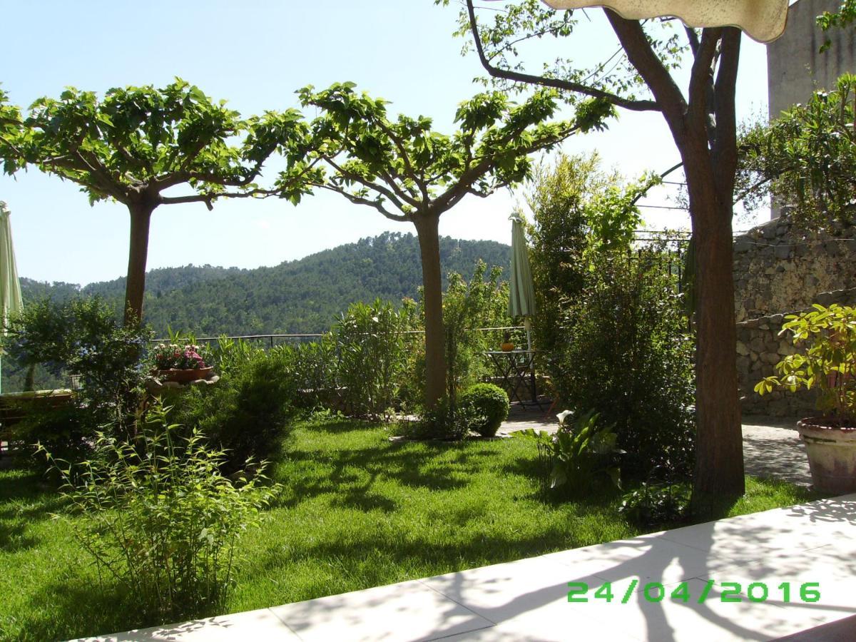 Bed and Breakfast La Cle Des Songes Claviers Экстерьер фото