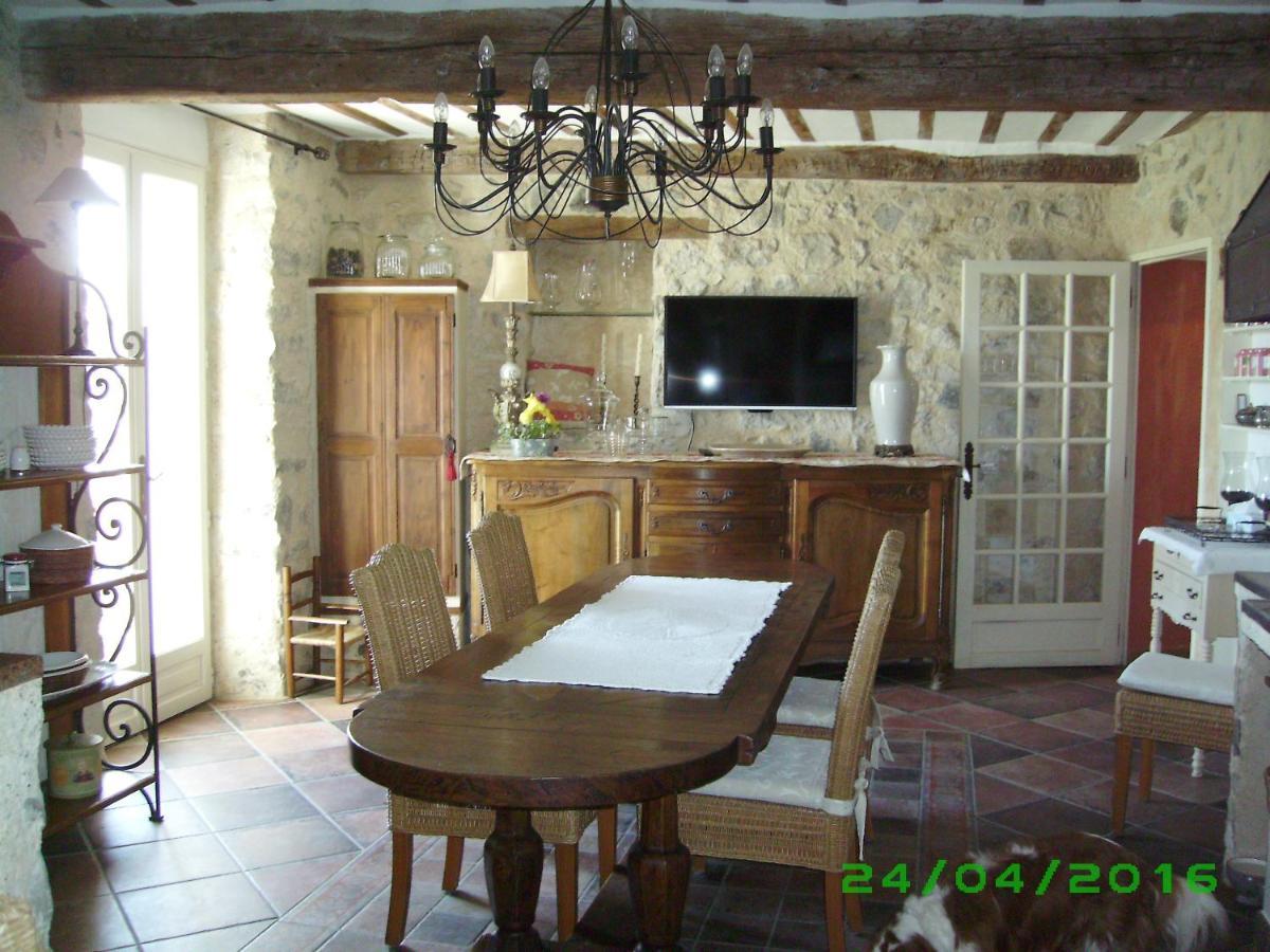 Bed and Breakfast La Cle Des Songes Claviers Экстерьер фото